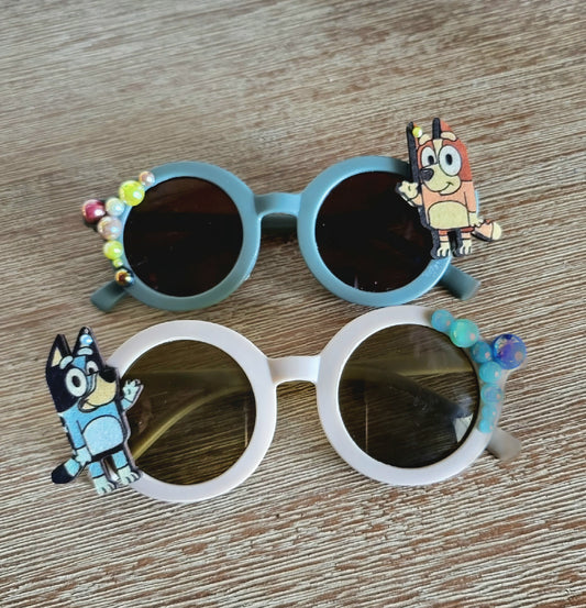 THE DOG SUNNYS